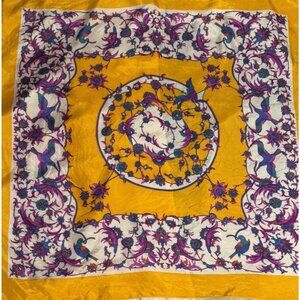 SPECIALTY‎ HOUSE Scarf Fuscia Gold 100% Silk 30.5 x 30.5 Mockingbirds Vines